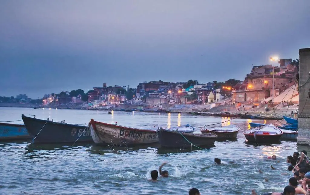 Hotel Prakash Guest House ! Varanasi ! Fully-Air-Conditioned Hotel At Prime Location With Off Site Parking Availability, Near Kashi Vishwanath Temple, And Ganga Ghat