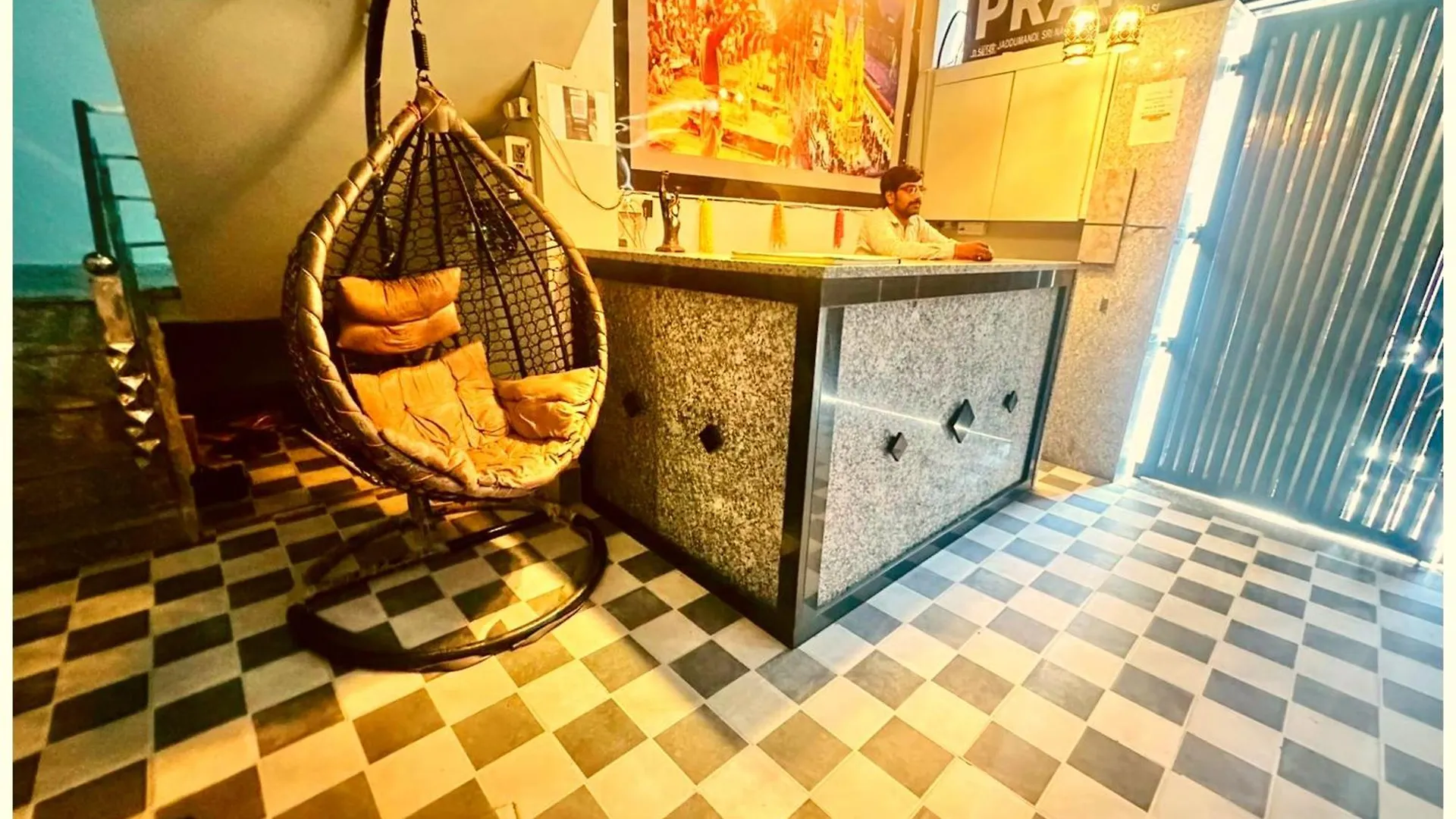 Hotel Prakash Guest House ! Varanasi ! Fully-Air-Conditioned Hotel At Prime Location With Off Site Parking Availability, Near Kashi Vishwanath Temple, And Ganga Ghat